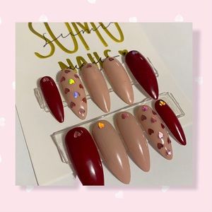 HANDPAINTED SPARKLE HEARTS GEL PRESS-ON NAILS